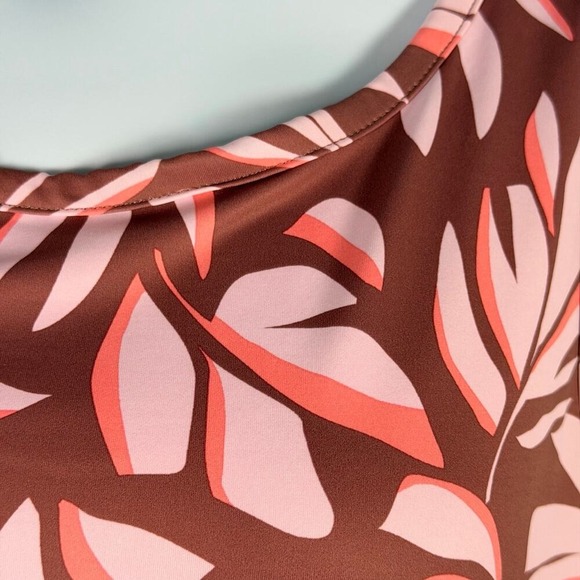 Columbia Dress Womens 3X Mauve Floral Chill River UPF 50 Omni Wick Shade Freeze - Picture 3 of 10